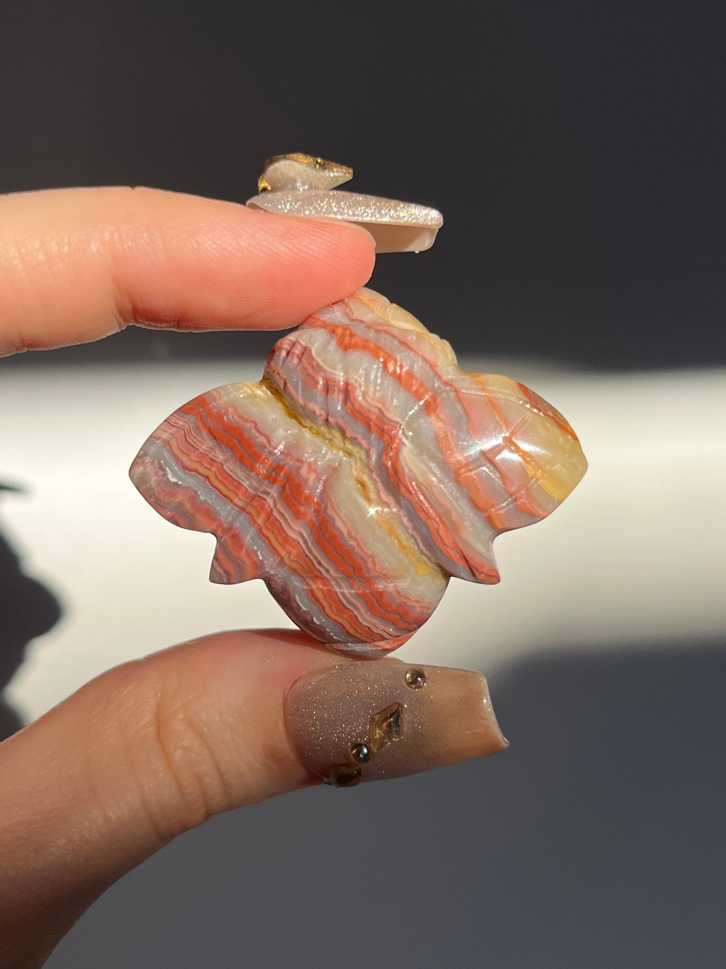 Pink x Golden Lace Agate Bee Carving (You Choose)