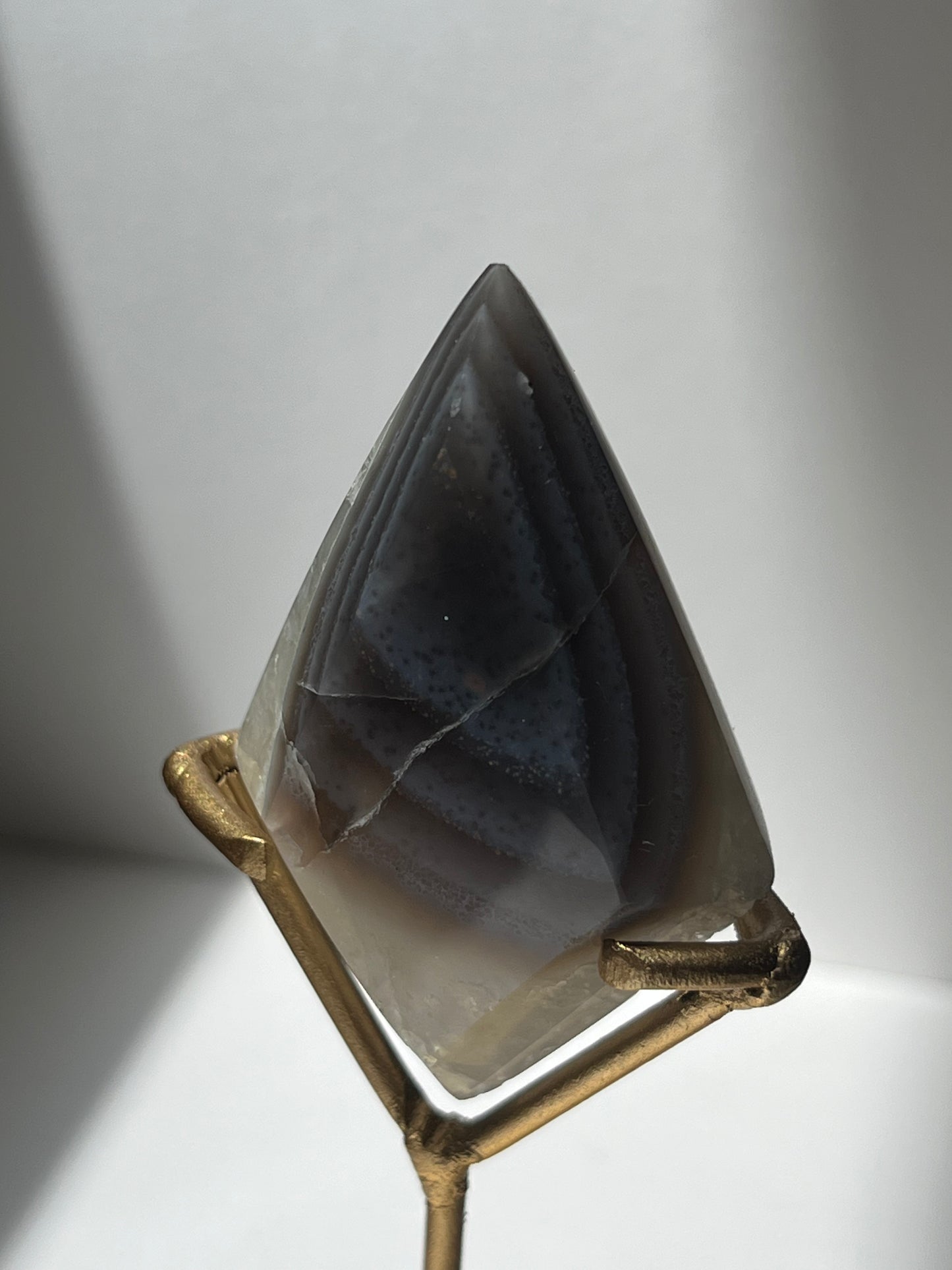 Purple Banded Agate Diamond Carving on Stand C