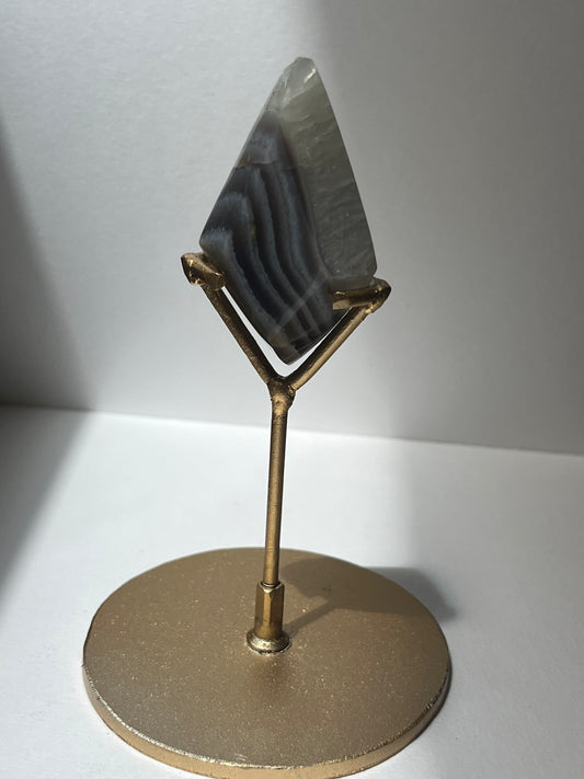 Purple Banded Agate Diamond Carving on Stand F