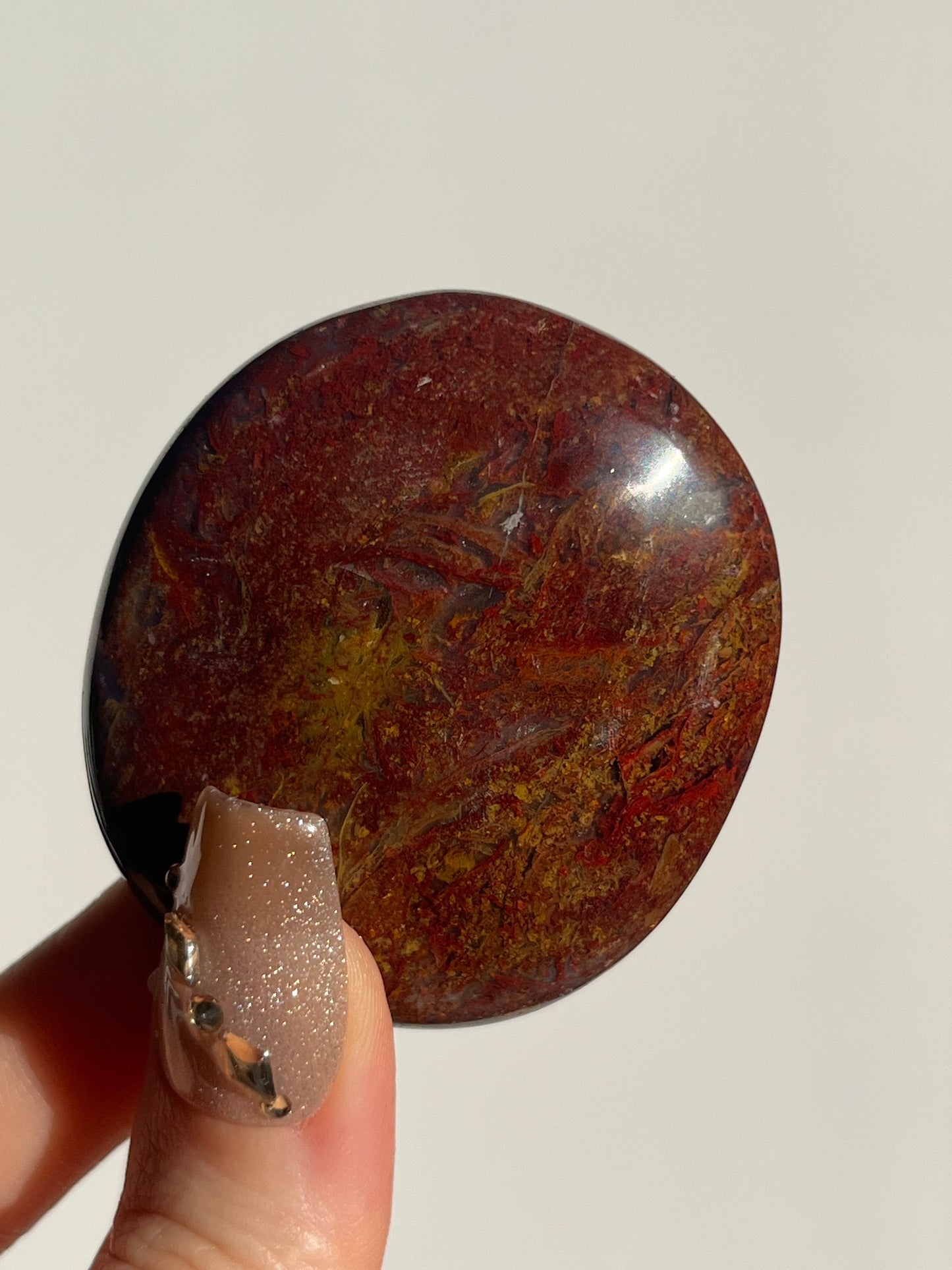 Red Moss in Chalcedony Flatstone C
