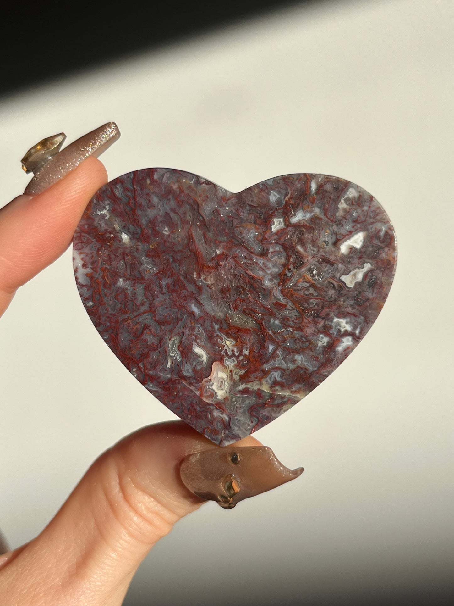 Red Moss in Chalcedony Heart Carving J