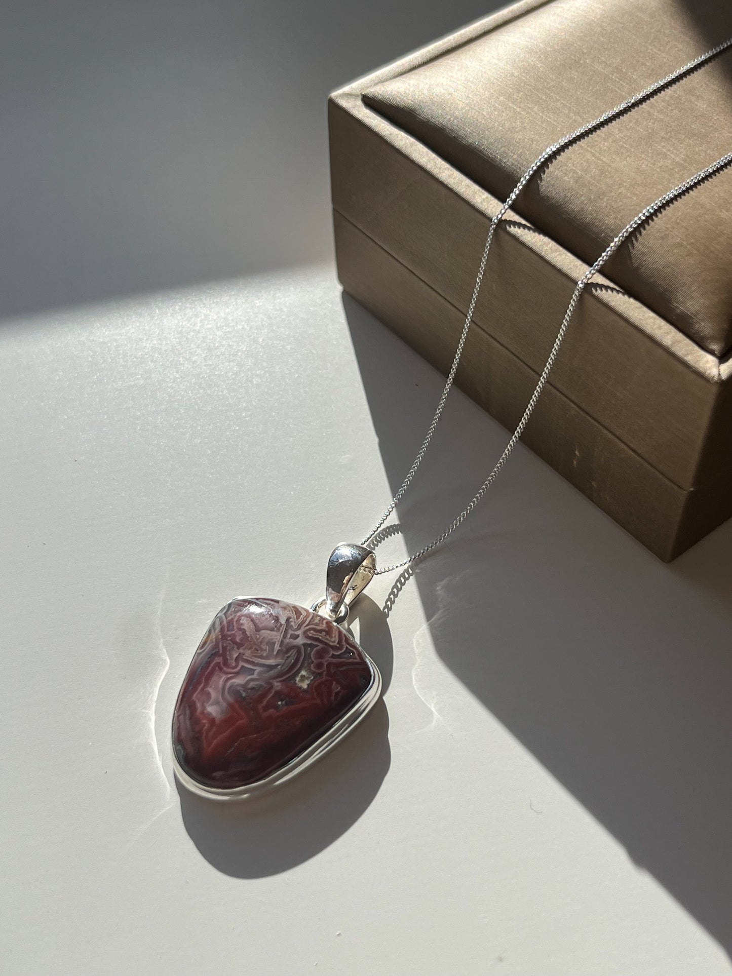 Laguna Lace Agate 925 Sterling Silver Pendant & Necklace E