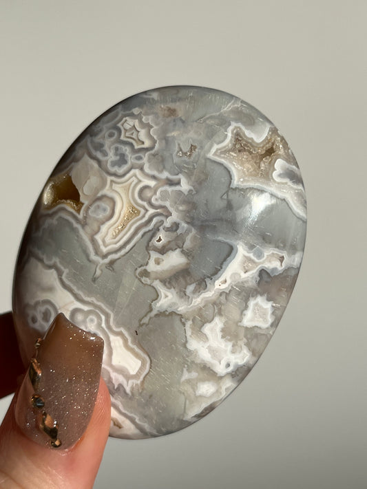 Soleia Agate Palmstone F