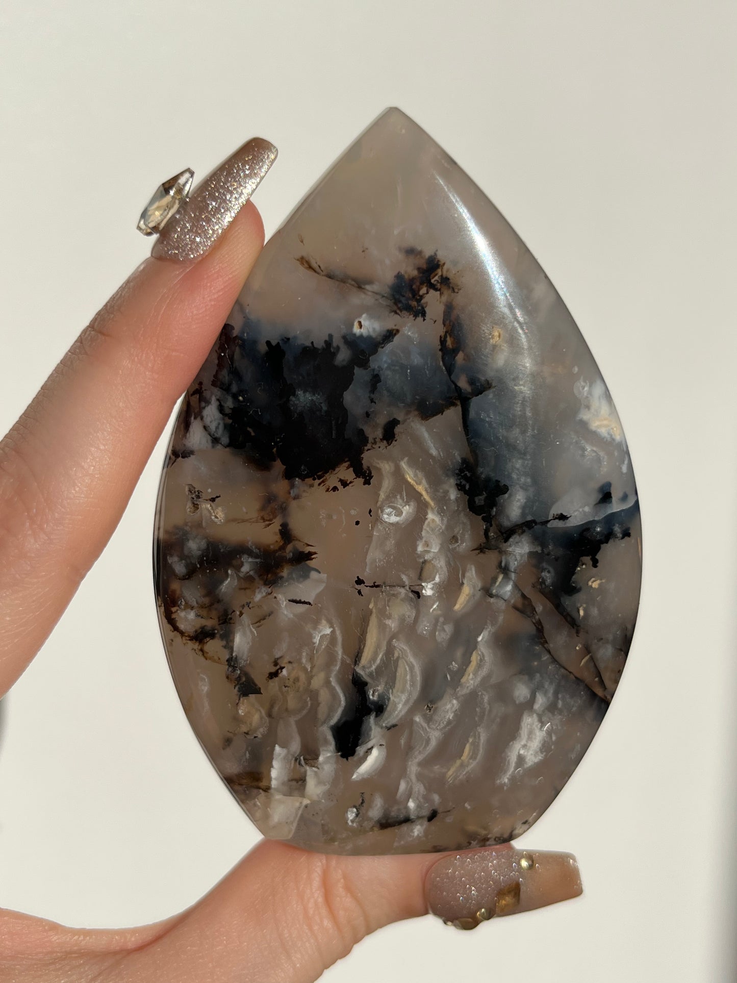 Tiger Dendrite in Chalcedony Flame Carving D