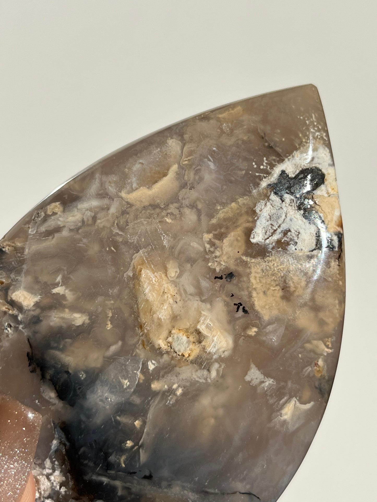 Tiger Dendrite in Chalcedony Flame Carving F