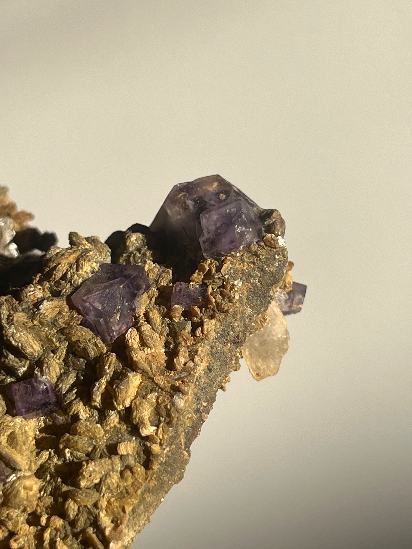 Yaogangxian Purple Fluorite Specimen with Intra Calcite Zoning A