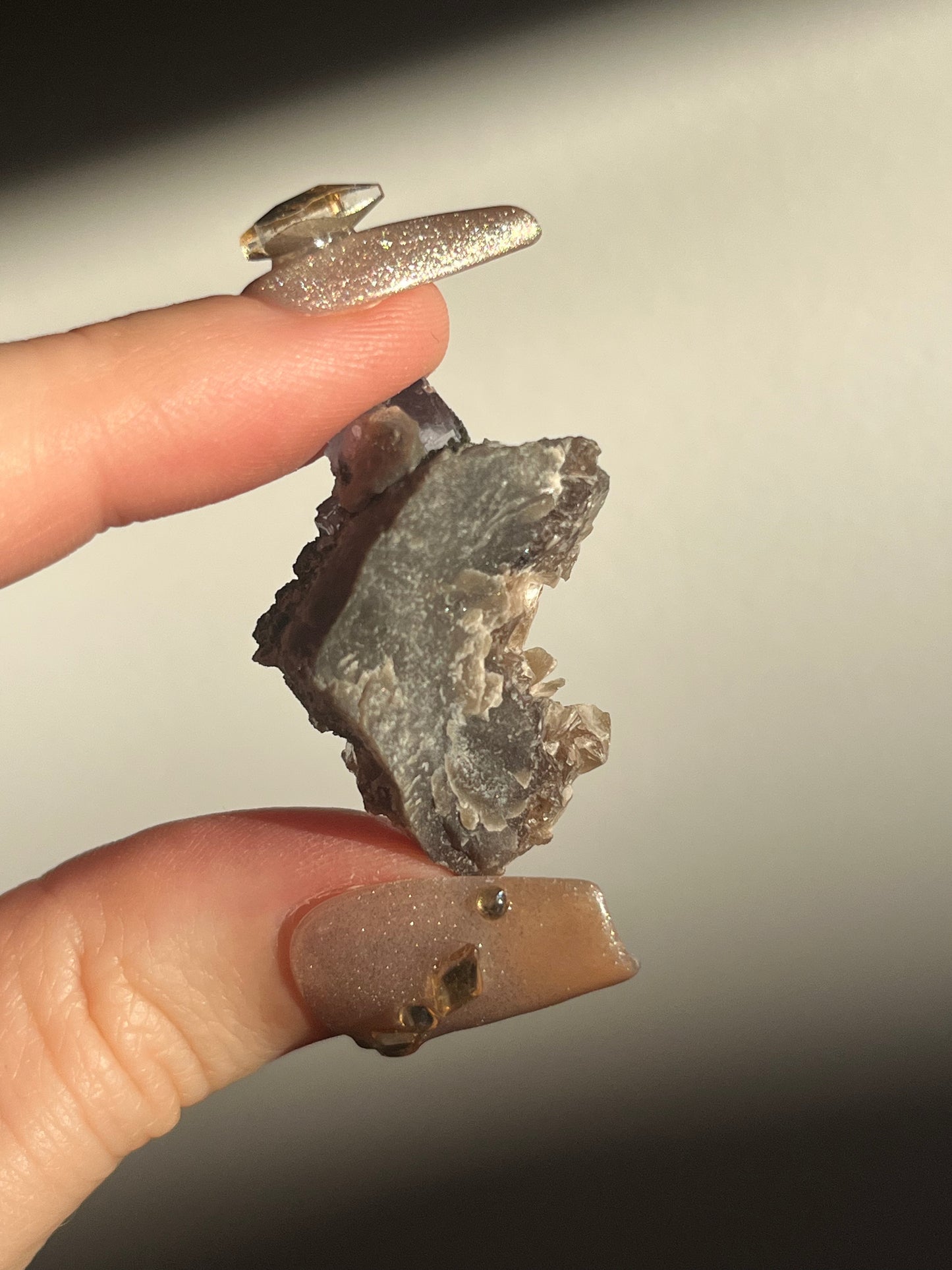 Yaogangxian Purple Fluorite with Muscovite Specimen J