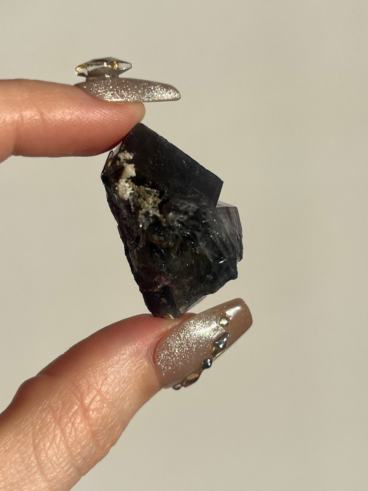 Yaogangxian Purple Fluorite Specimen with Bisthmunite Rutile Inclusions F