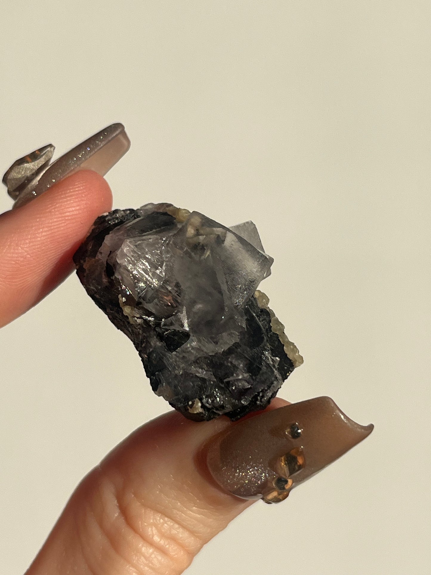 Yaogangxian Clear Fluorite Specimen with Wulframite and Muscovite H