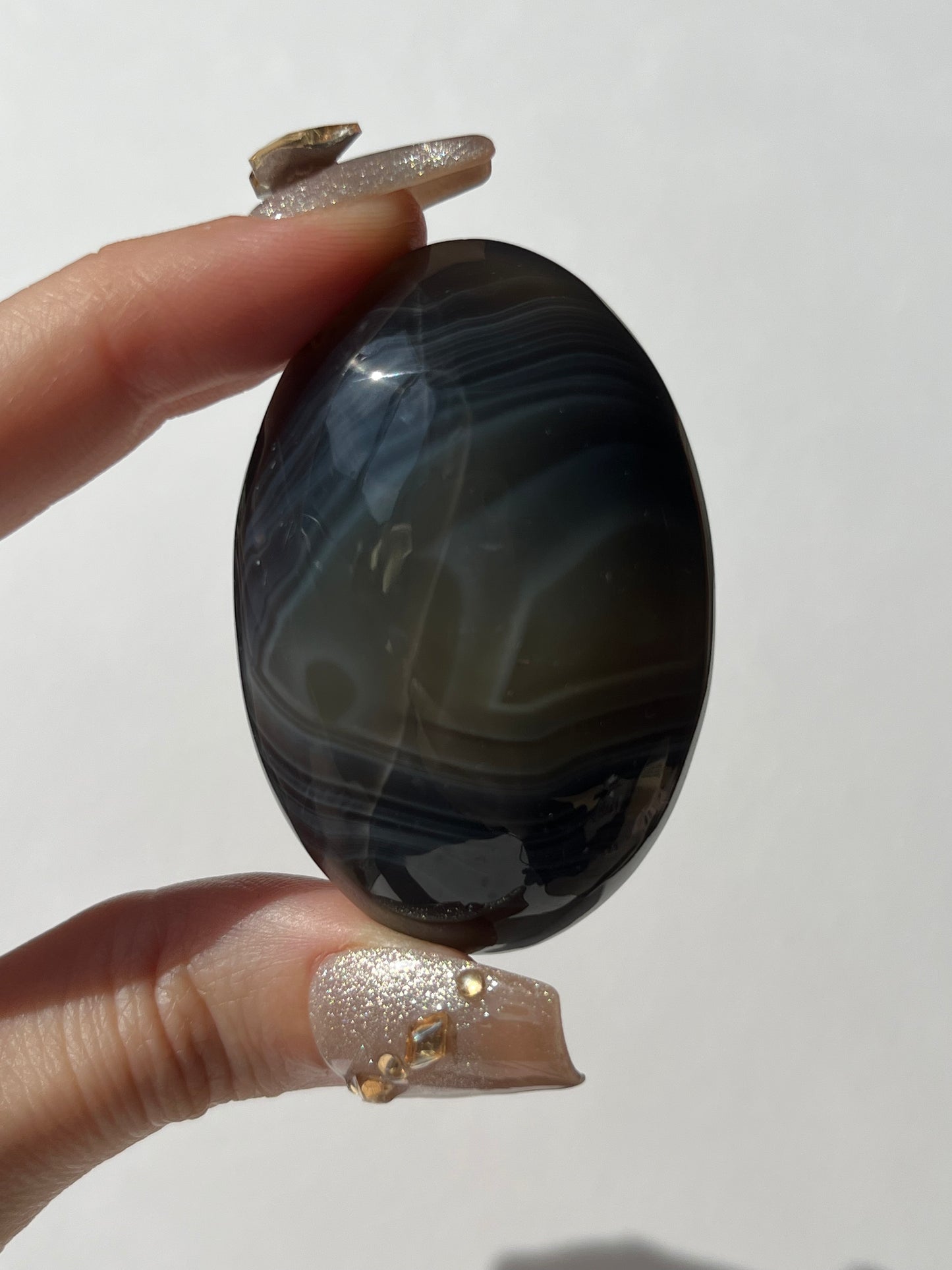 Yellow and Blue Banded Agate Palmstone with Parallax Effect C