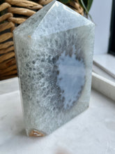 Load image into Gallery viewer, 1.0kg A Grade Druzy Blue Agate &amp; Quartz Tower
