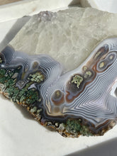 Load image into Gallery viewer, Danau Agate with Green Moss &amp; Quartz Slab #5
