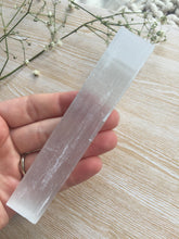 Load image into Gallery viewer, Selenite Cleansing Wand
