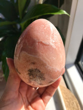 Load image into Gallery viewer, Pink Amethyst Egg Carving 04 (Slight surface imperfection)
